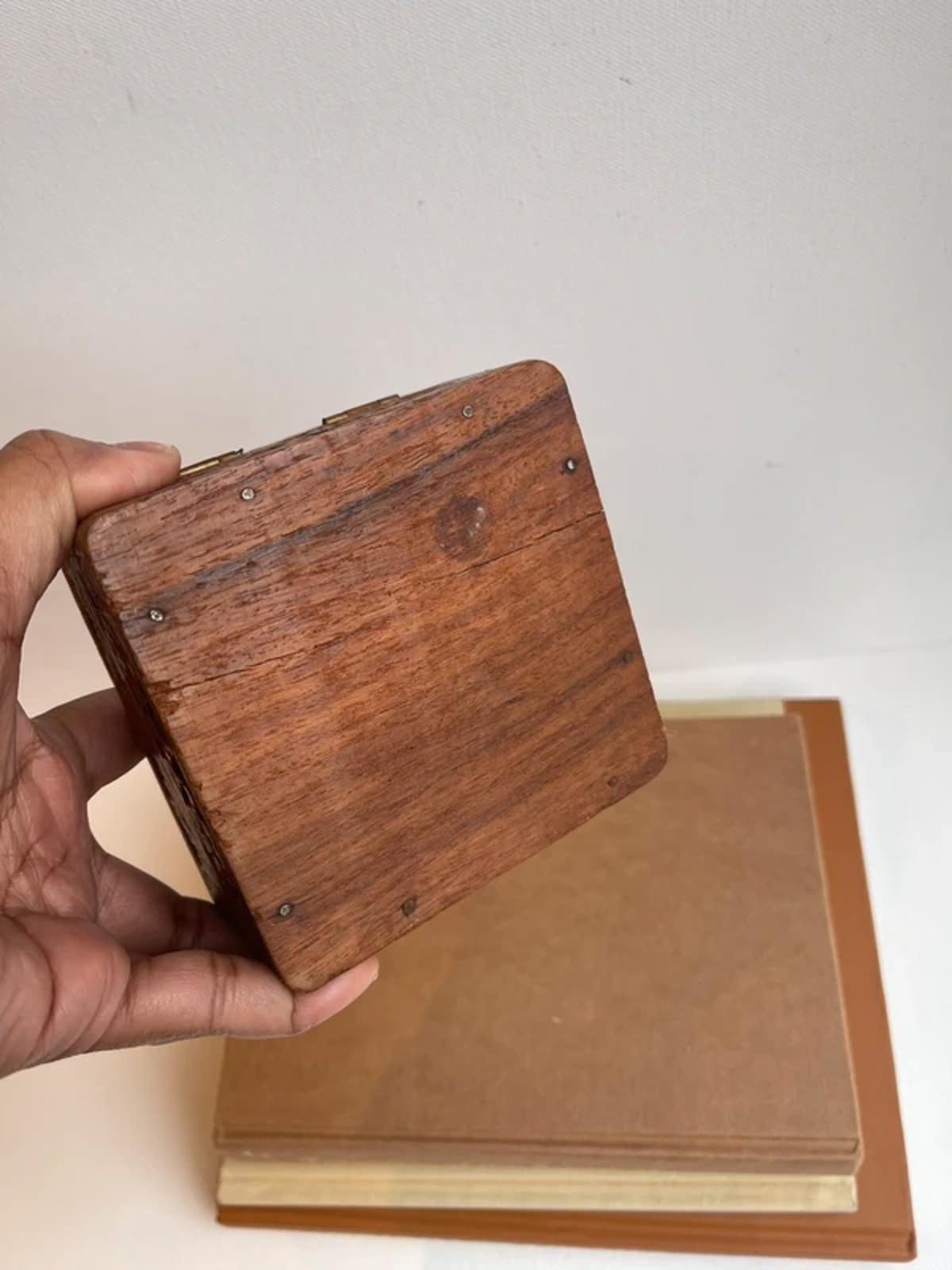Vintage Indian rosewood hand carved box with inlay