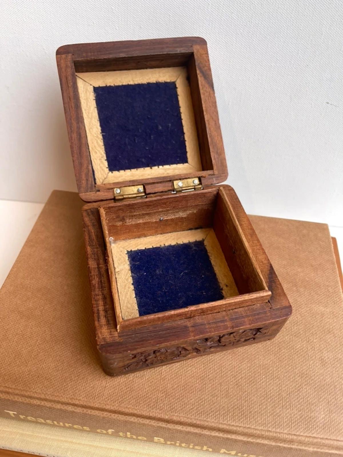 Vintage Indian rosewood hand carved box with inlay