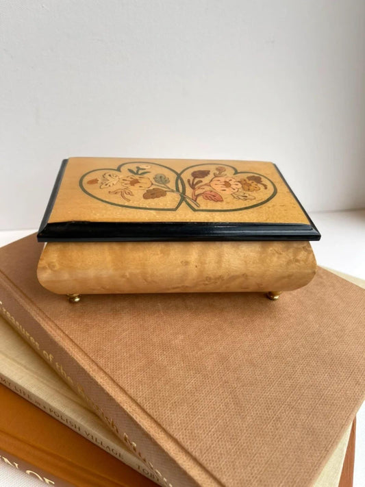Vintage Italian Marquetry trinket or jewellery box, footed | Sorrento Italy