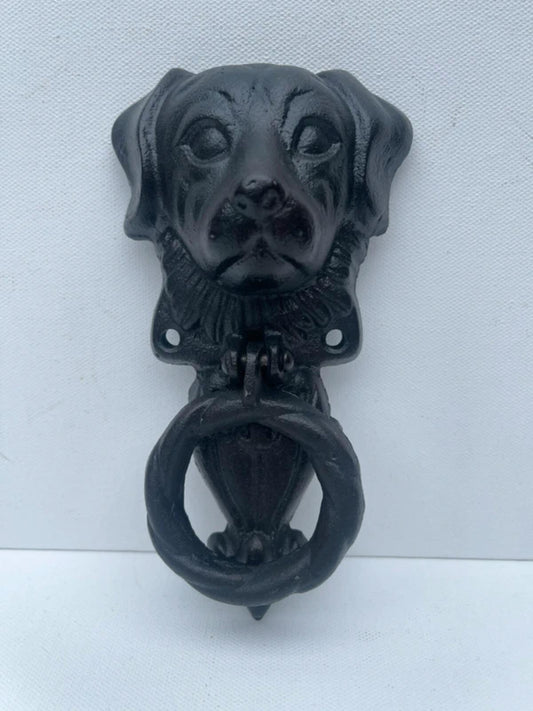 Unique cast iron dog door knocker with rustic antique-style finish, decorative front door hardware, vintage farmhouse home decor, durable iron entrance accessory and thoughtful gift for dog lovers.