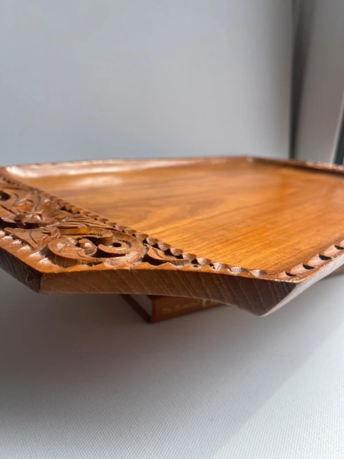 Teakwood tray – large carved serving tray in rectangular shape – vintage