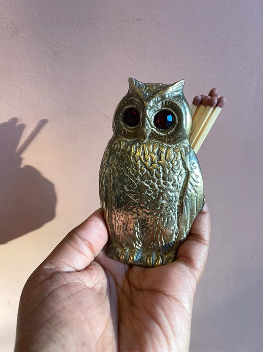 Antique Victorian solid brass owl vesta match holder with glass eyes, collectible English match safe, novelty tobacco accessory, decorative desk ornament, rare brass owl home decor and unique gift for collectors.