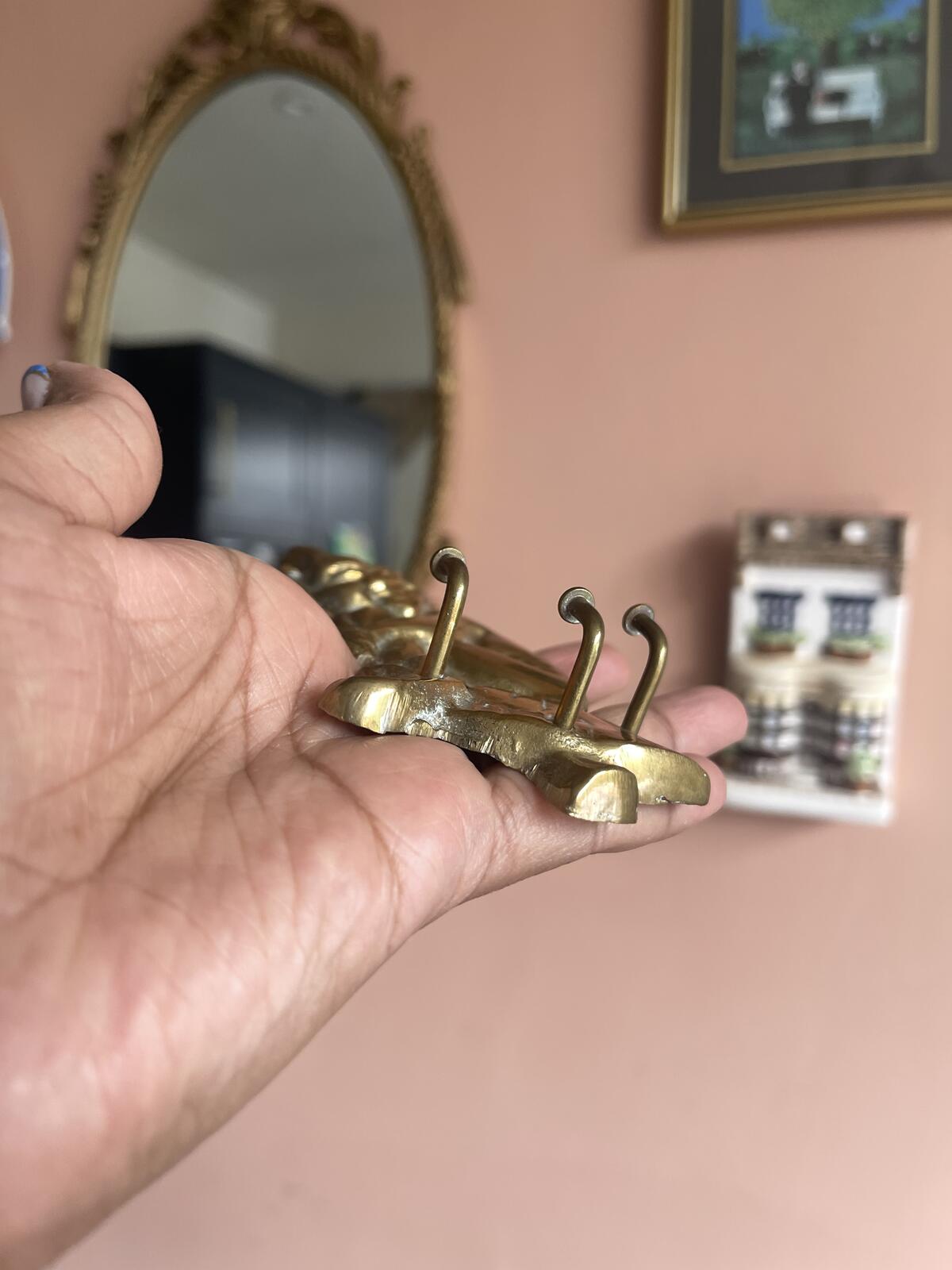 Vintage brass pixie with 3 hooks