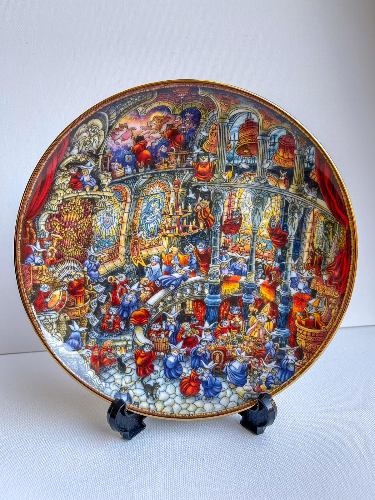 Royal Doulton whimsical Holy Cats Vintage Bill Bell Collector Plate christmas