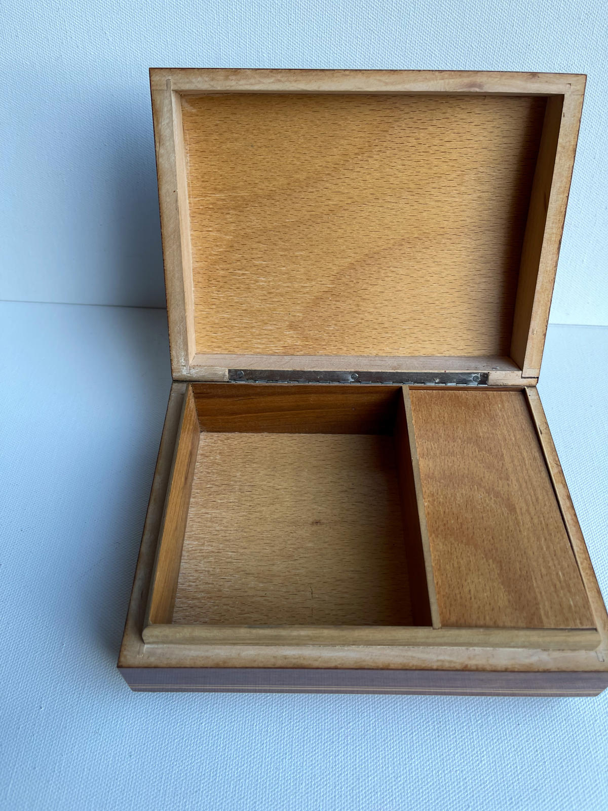 Vintage Reuge Italian Inlaid Wood Music Box Isola di Capri Tunr Marquetry Box