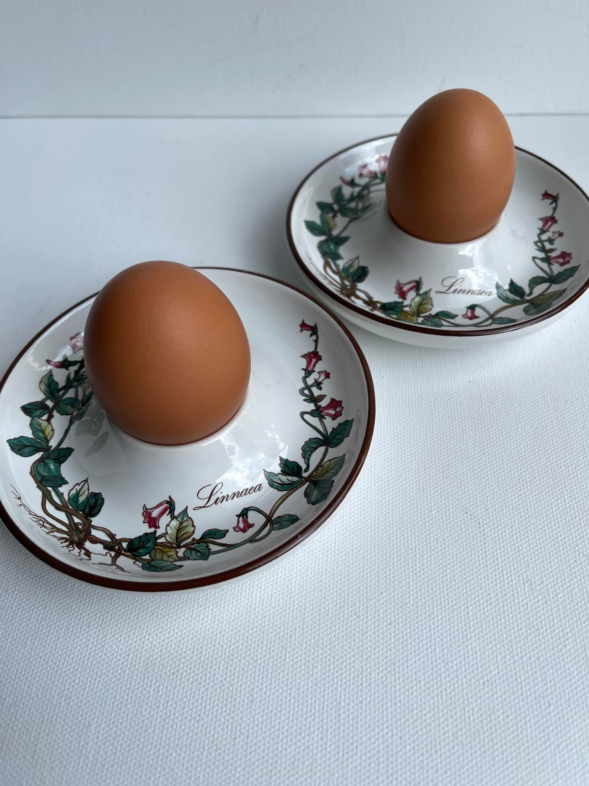 2 Vintage Villeroy & Boch Botanica egg cups