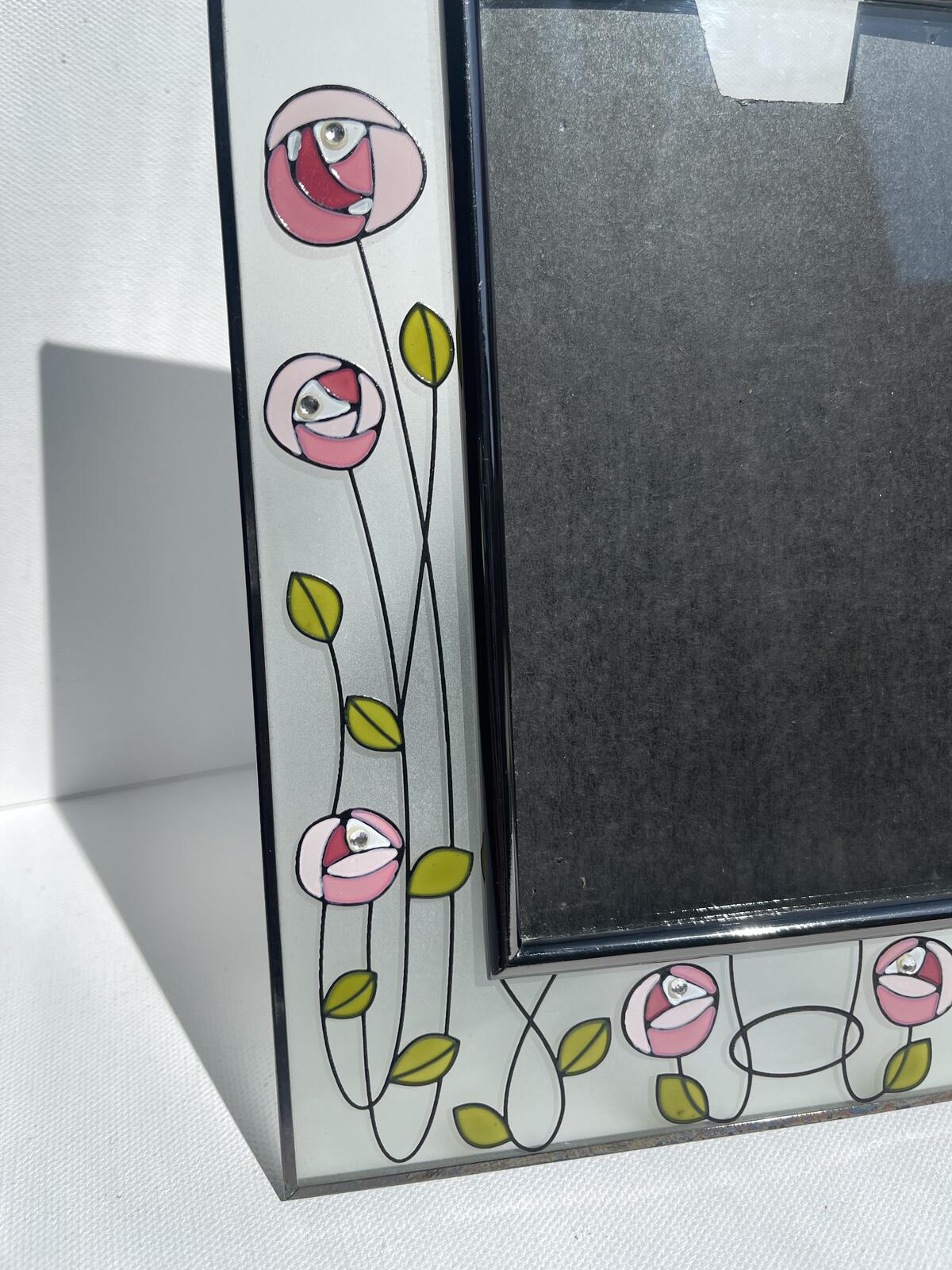 Vintage Mackintosh inspired floral picture frame