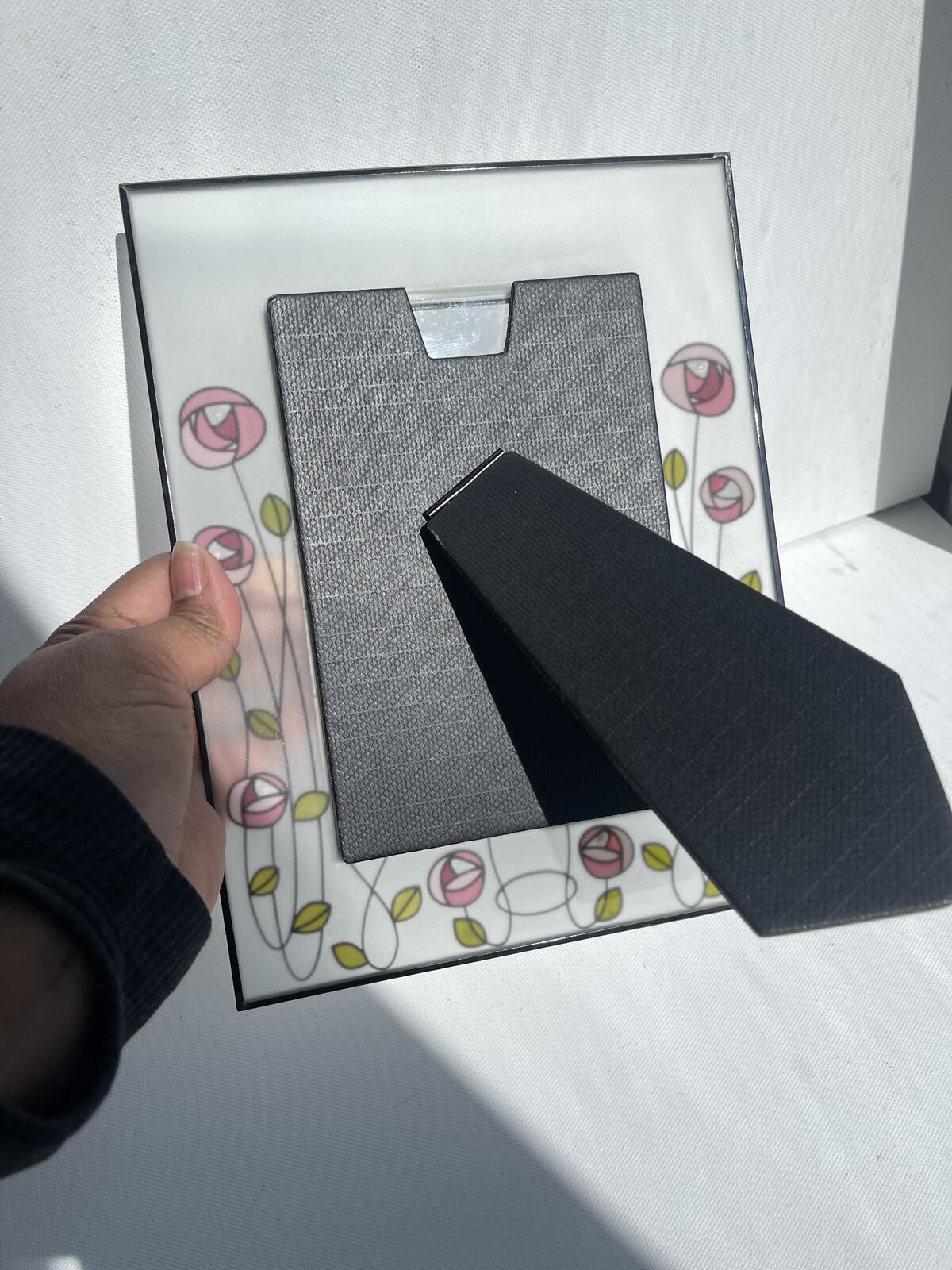 Vintage Mackintosh inspired floral picture frame