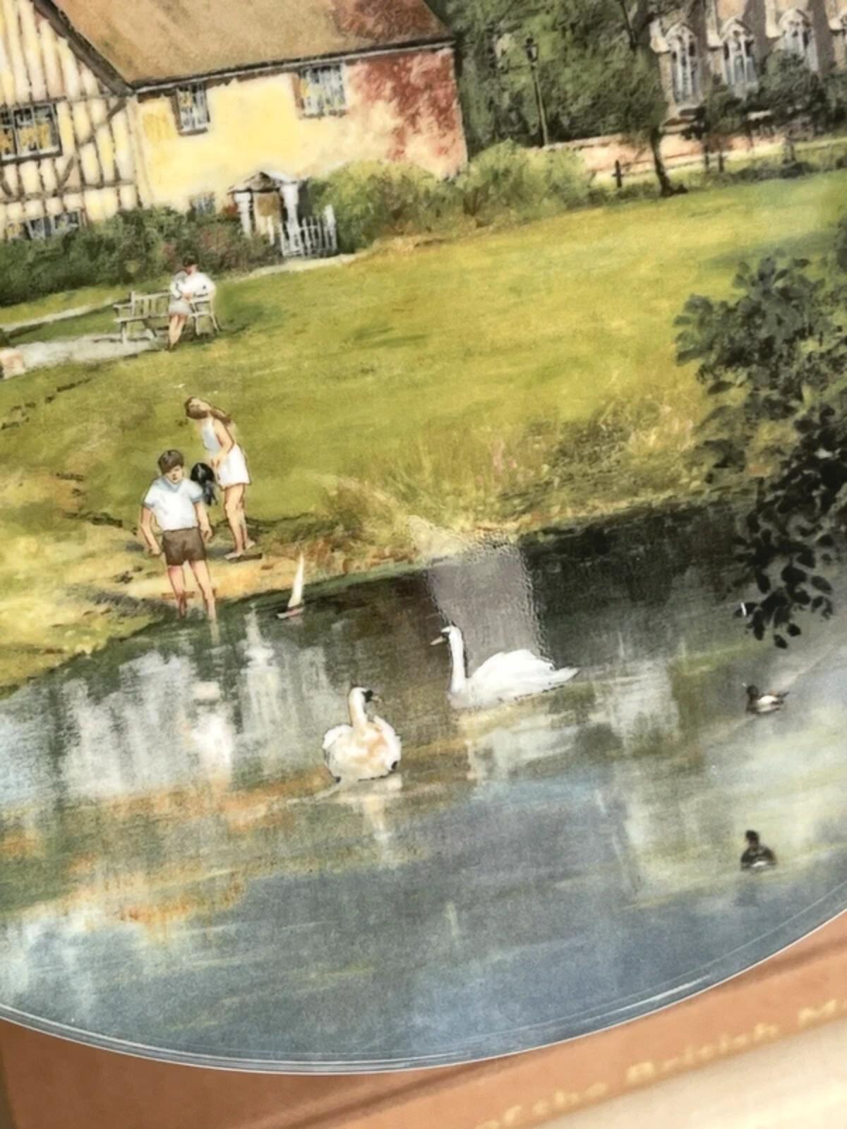 Vintage 1990 - Royal Doulton collectible plate The Village Pond - Clive Madgwick