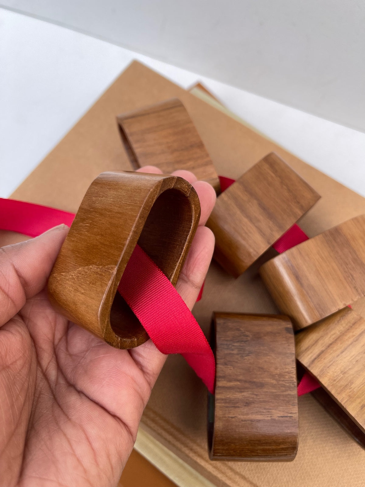 Vintage Teak Napkin Rings (Set of 6) – Mid Century Modern Scandi Dining