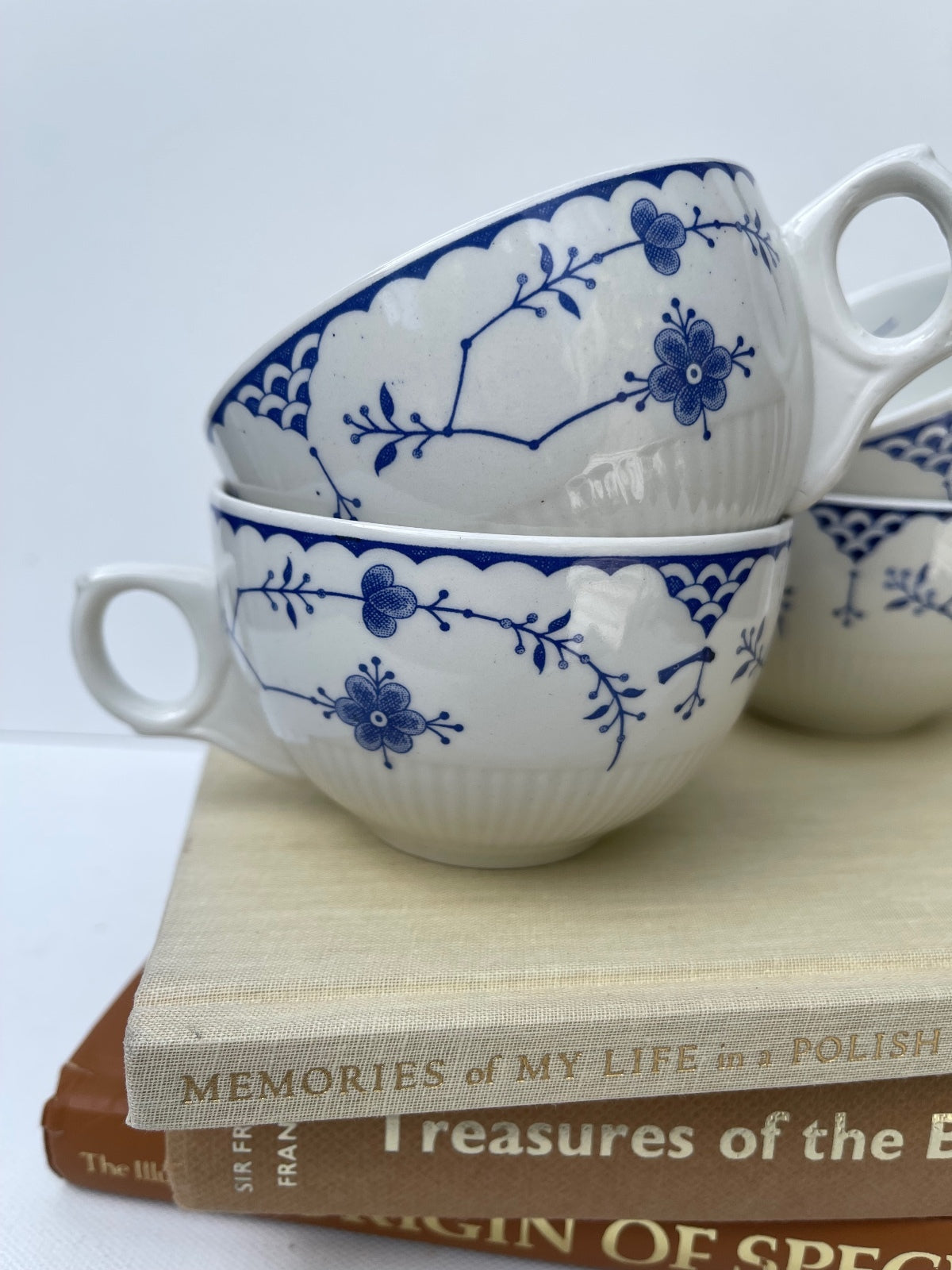 Set of 4 vintage Furnivals Denmark blue and white tea cups, English ironstone tableware with classic transferware design, cottagecore kitchen decor, farmhouse dining, collectible vintage china and traditional tea set.