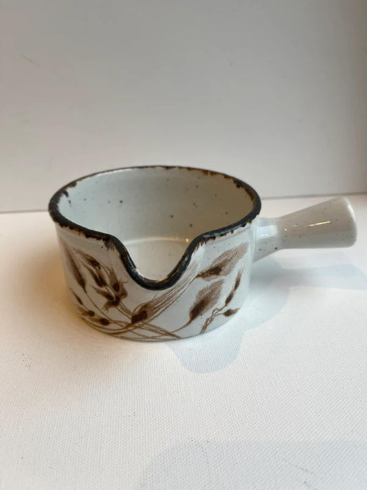 Vintage Midwinter Stonehenge Wild Oats gravy boat, English stoneware sauce jug, 1970s Mid Century Modern tableware, rustic farmhouse dining decor, collectible vintage pottery and serving ware.