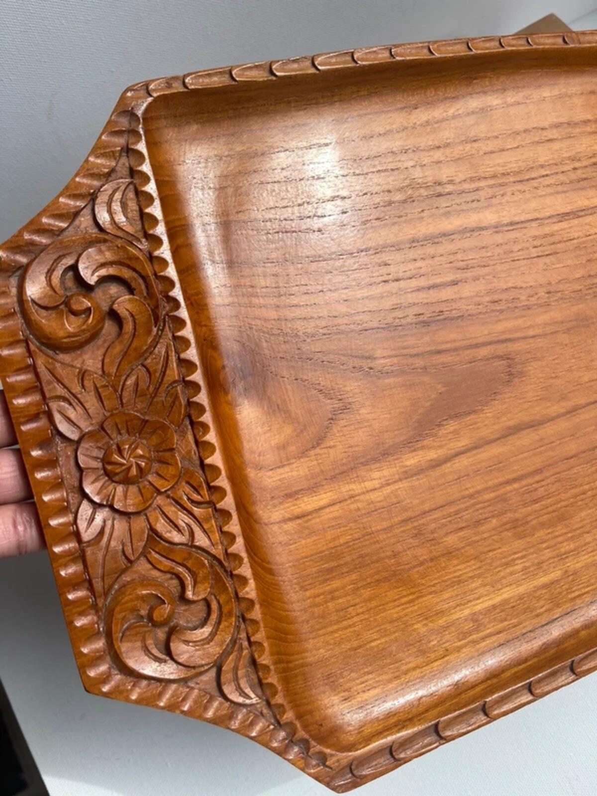 Teakwood tray – large carved serving tray in rectangular shape – vintage