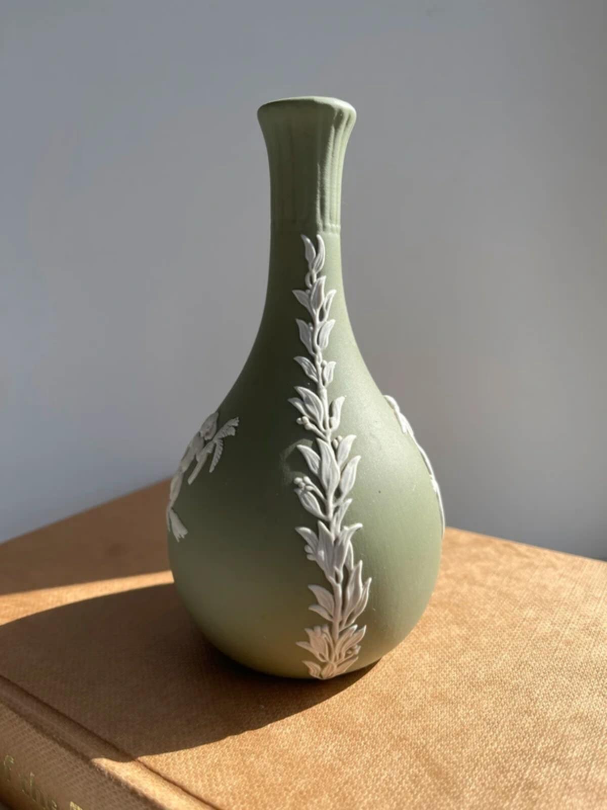 Vintage Wedgwood sage green Cherubs Cylinder Vase