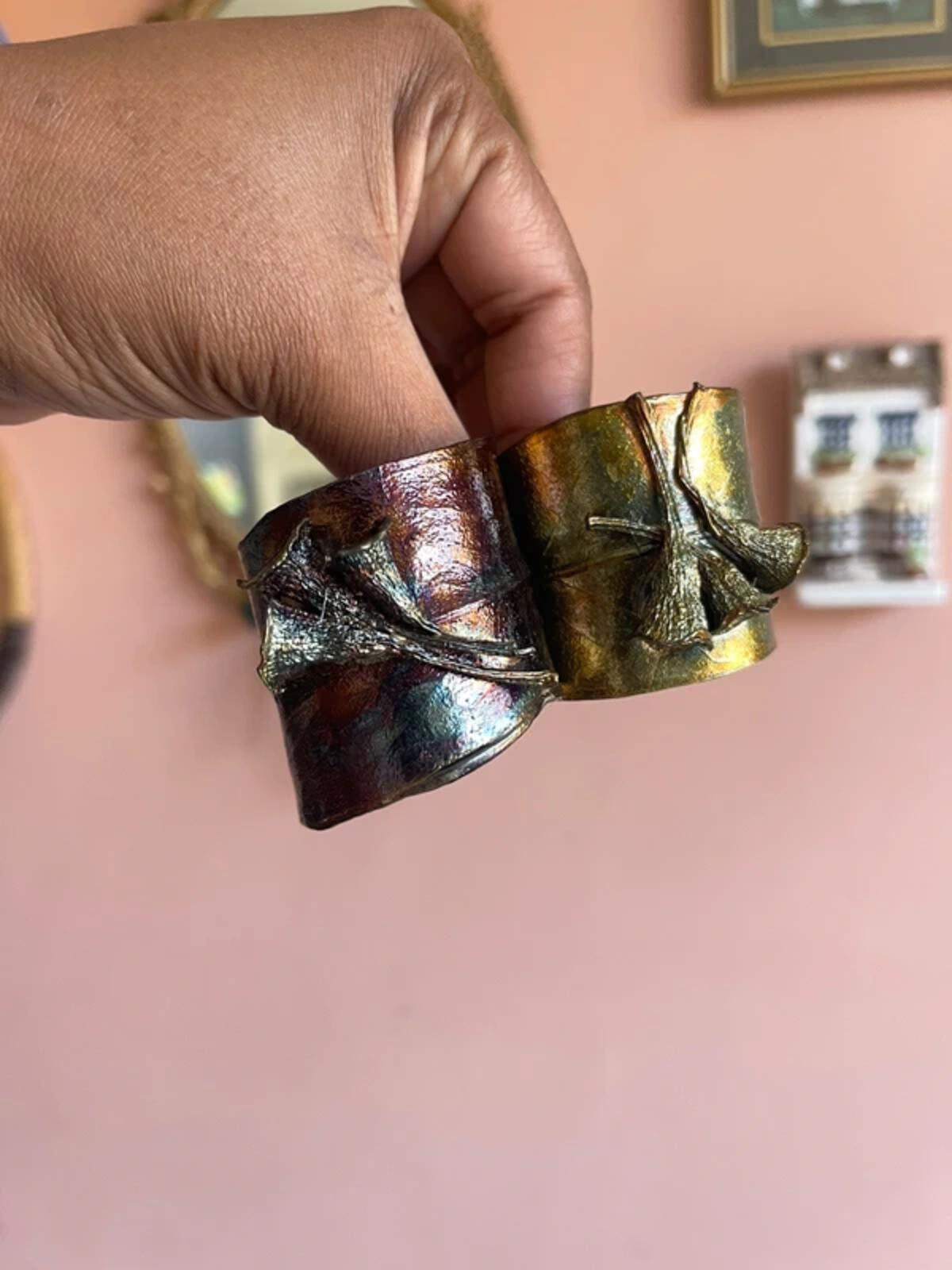 Vintage 80s or 90s real eucalyptus leaves napkin rings/ holders made in Australia set of 6